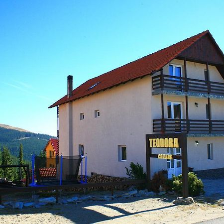 Отель Casa Teodora Рынка Экстерьер фото