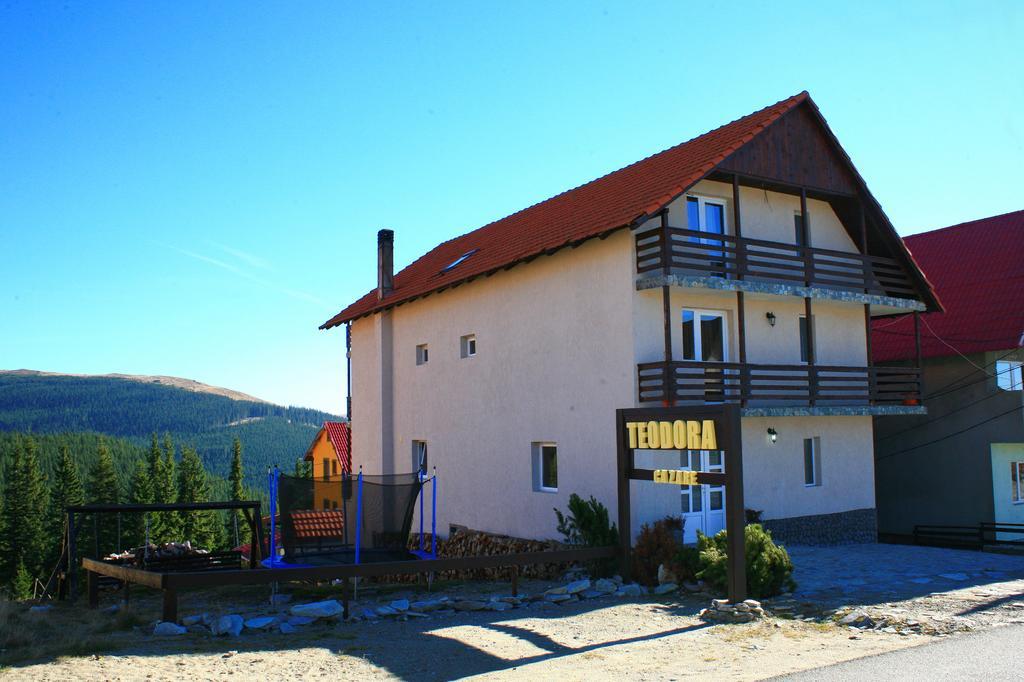 Отель Casa Teodora Рынка Экстерьер фото